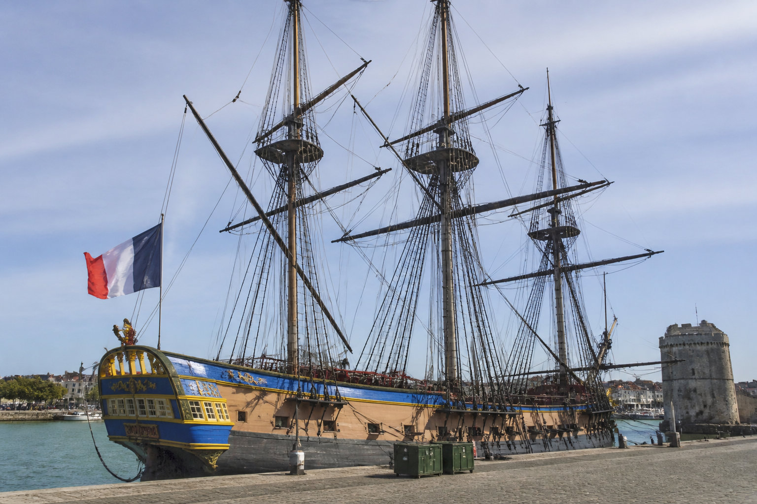 Vivre le port aujourd'hui entre quais et bassins